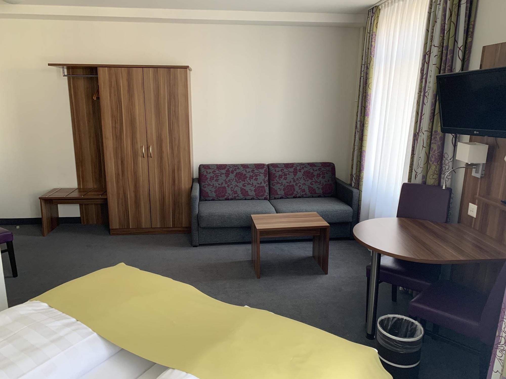 Hotel Resslirytti Basel Ngoại thất bức ảnh