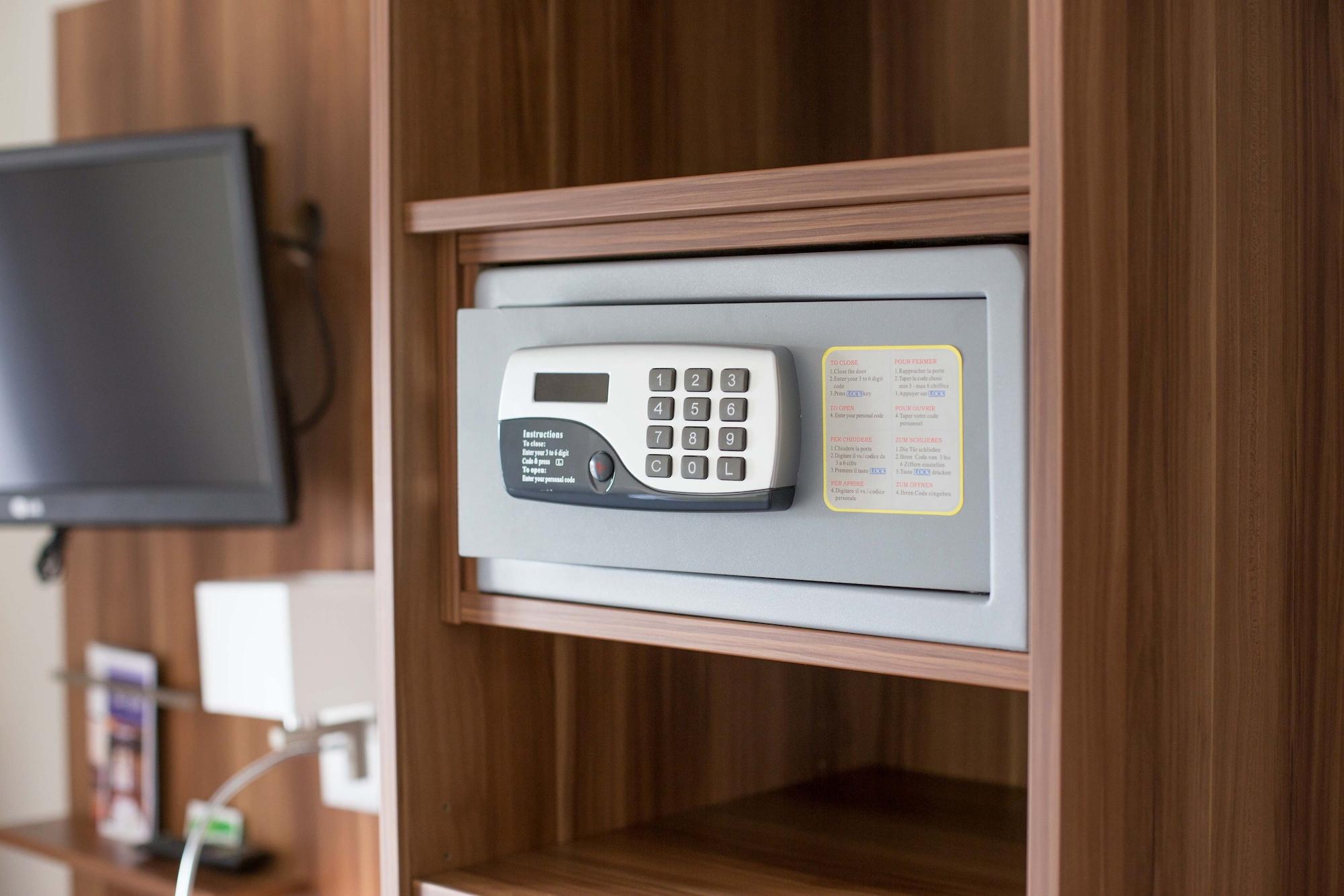 Hotel Resslirytti Basel Ngoại thất bức ảnh